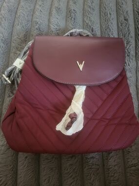 Vaness Willuams Quilted Burgundy Women's Backpack